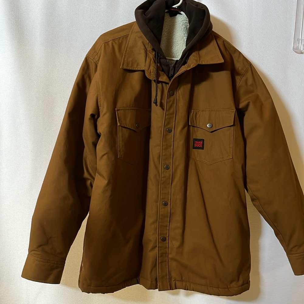 Men’s outdoor Jacket large fleece lined like new, inside pockets attached hood